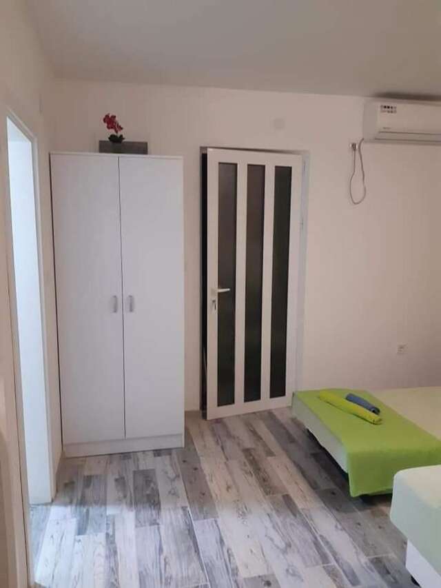 Проживание в семье APARTMANI PAVLOVIC Зеленика-8